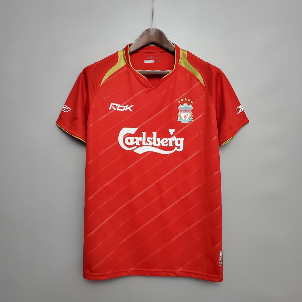 Áo đấu Liverpool 2005 – áo bóng đá cổ điển