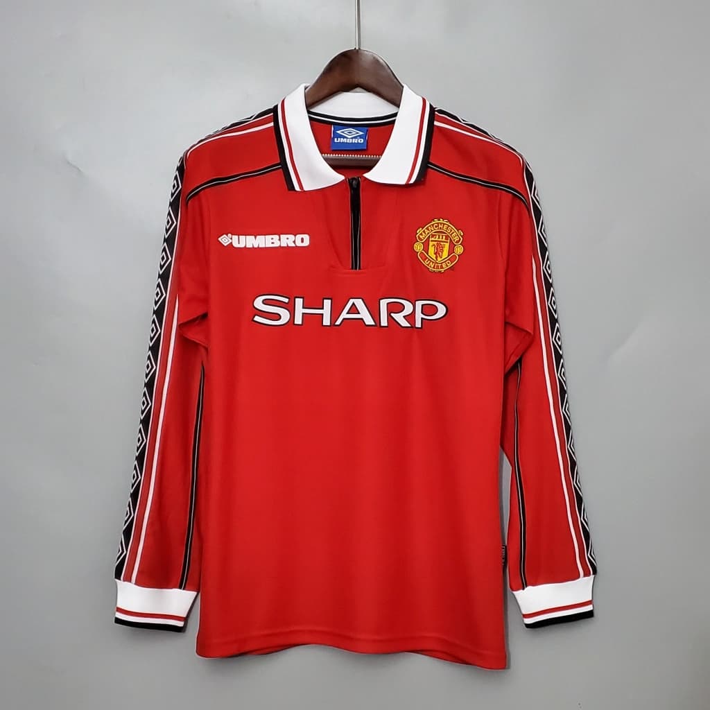 Áo đấu Manchester United 1999 – áo bóng đá cổ điển